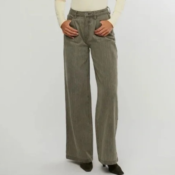 WeWoreWhat High Rise Wide-Leg Jeans - Picture 1 of 6